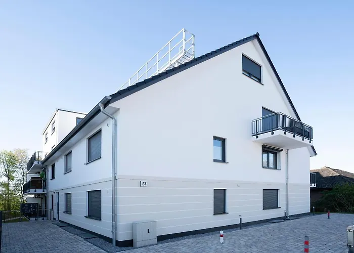 Pier 67 Kleine Perle Neustadt